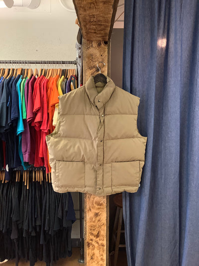 Vintage Woods Cream Puffer Vest - XL