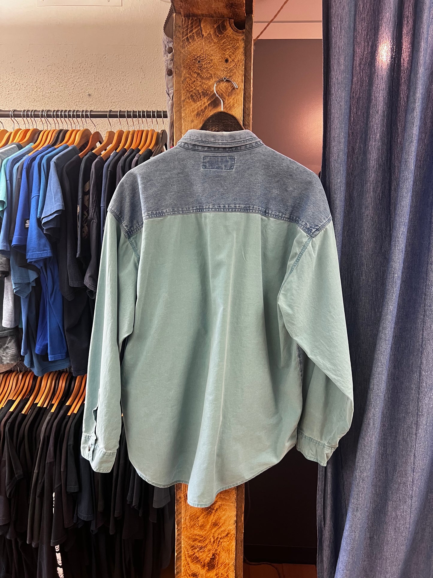 Vintage radium two tone teal and denim button up shirt - XL