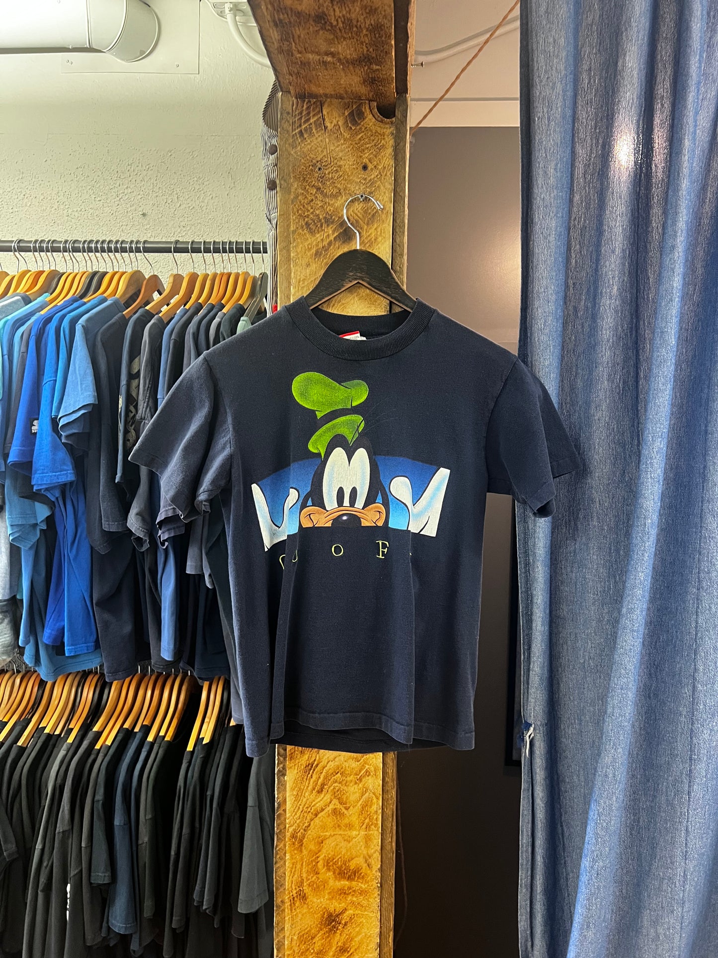 Vintage goofy navy T-shirt - s