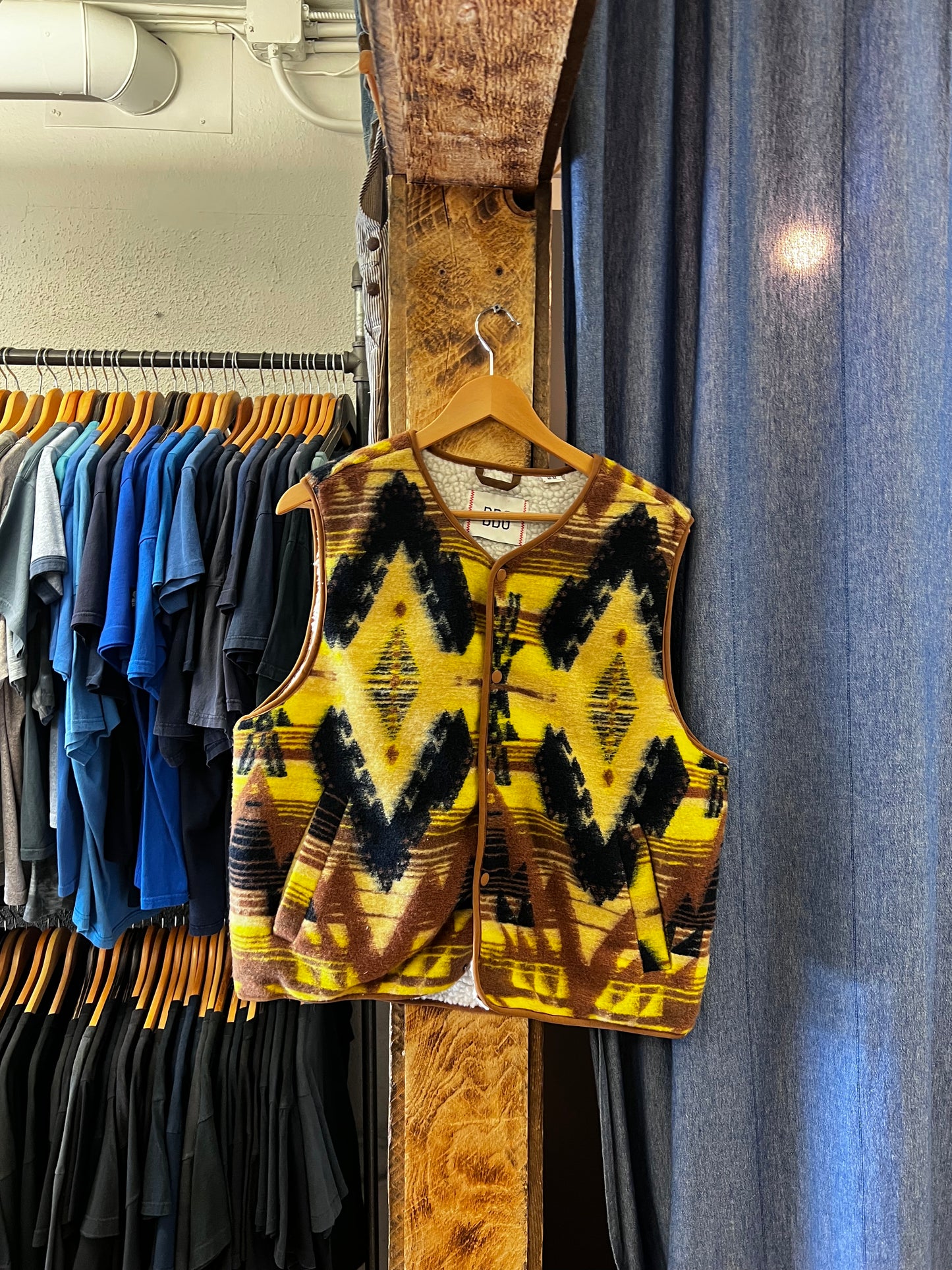 Vintage BDG Yellow Patterned Button Up Vest - m