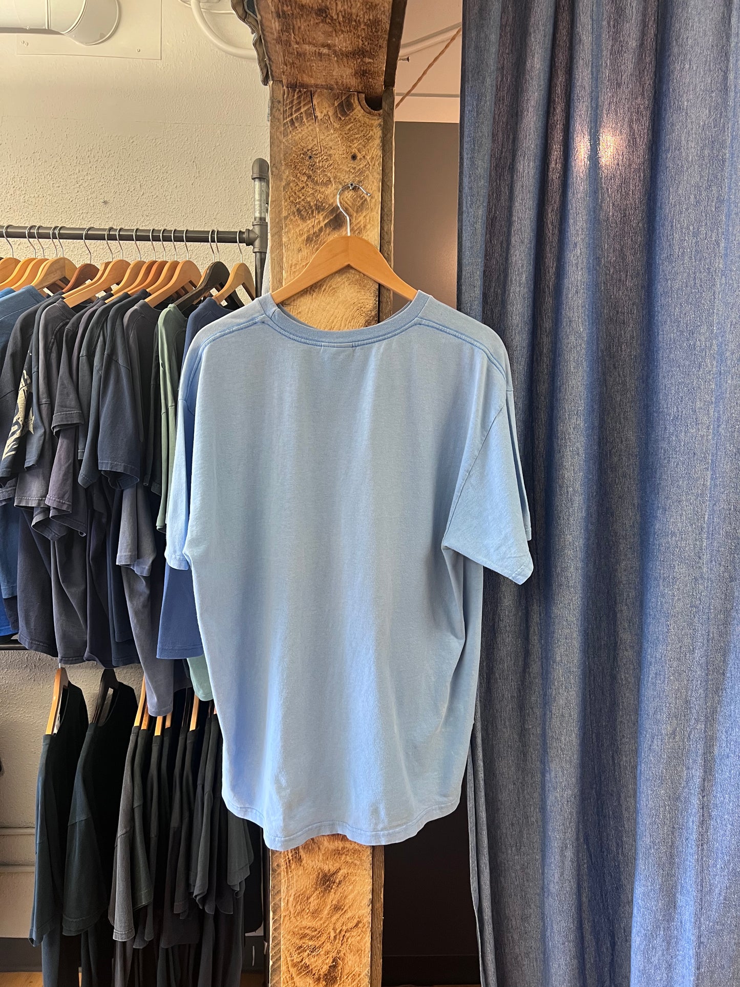 Vintage 2000s Nike light blue t-shirt - L
