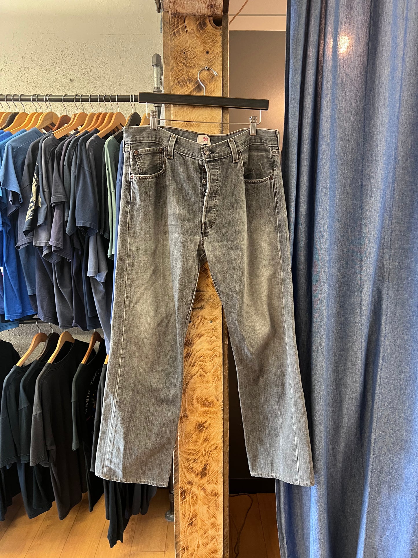 Vintage Levi’s 501 grey denim pants - 36x32