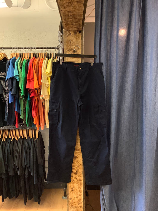 Vintage men’s workwear navy cargo pants - 35