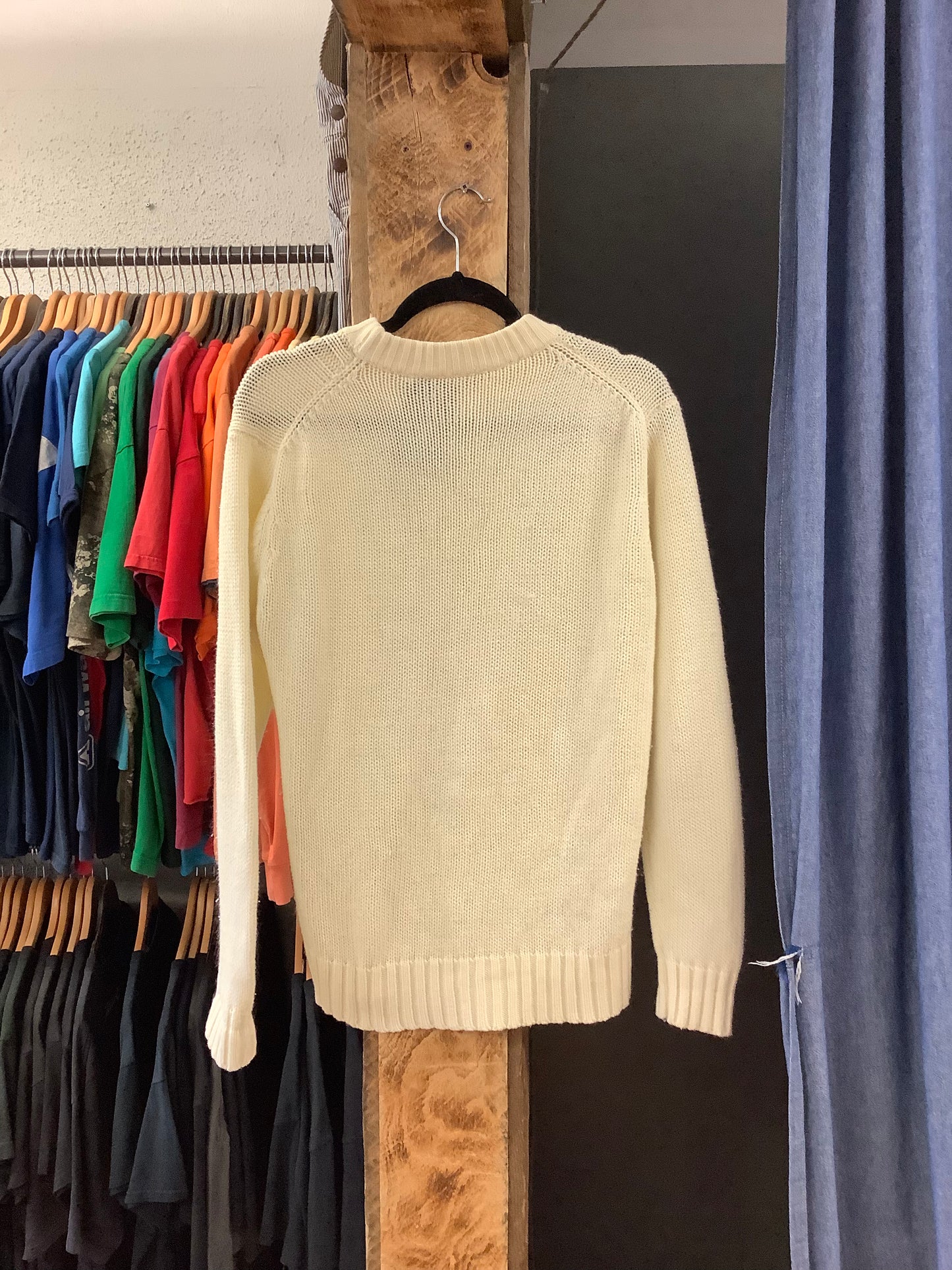 Vintage cream knitted sweater - M