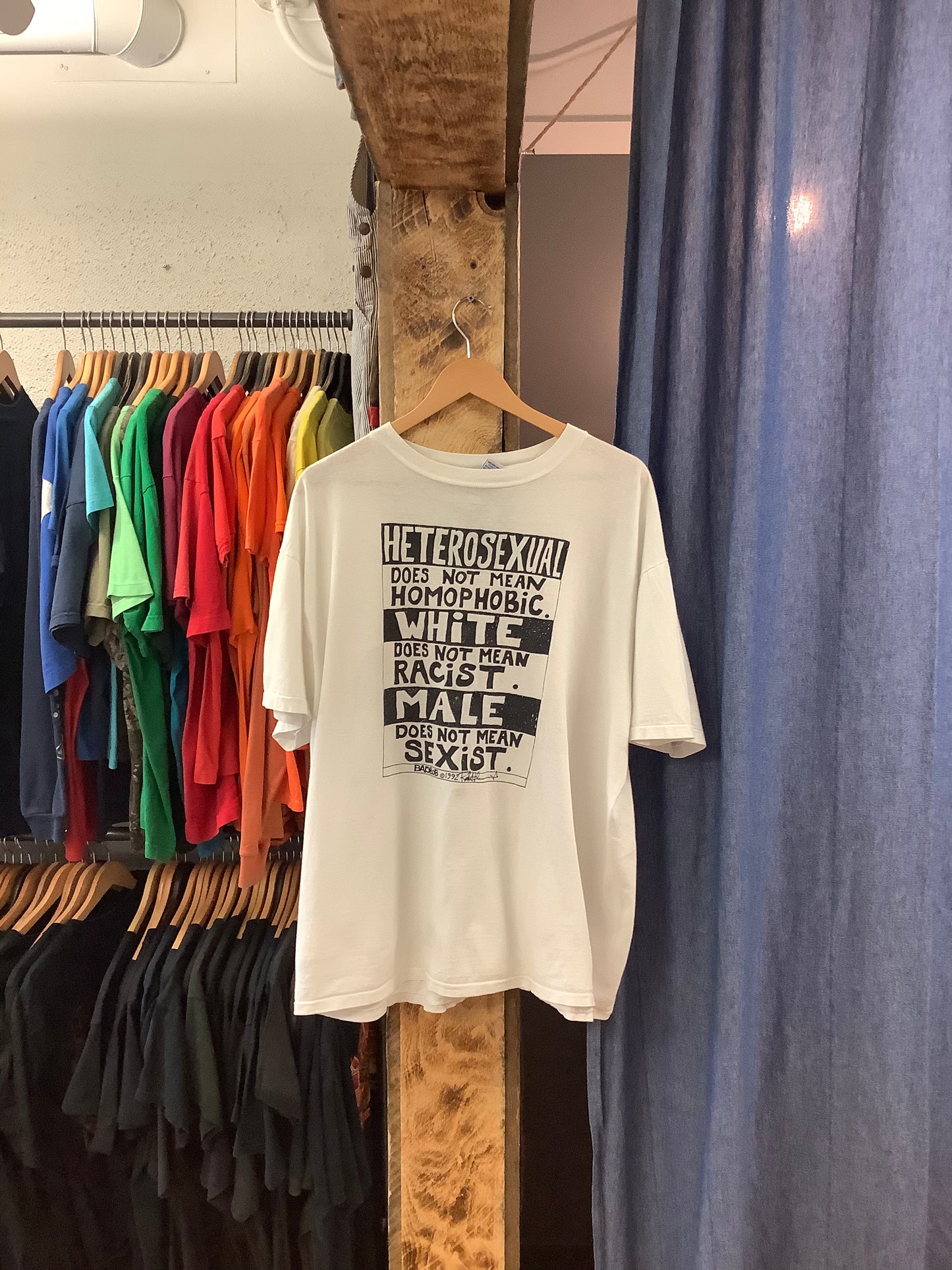 Vintage 1992 Badbob white graphic t-shirt - XL