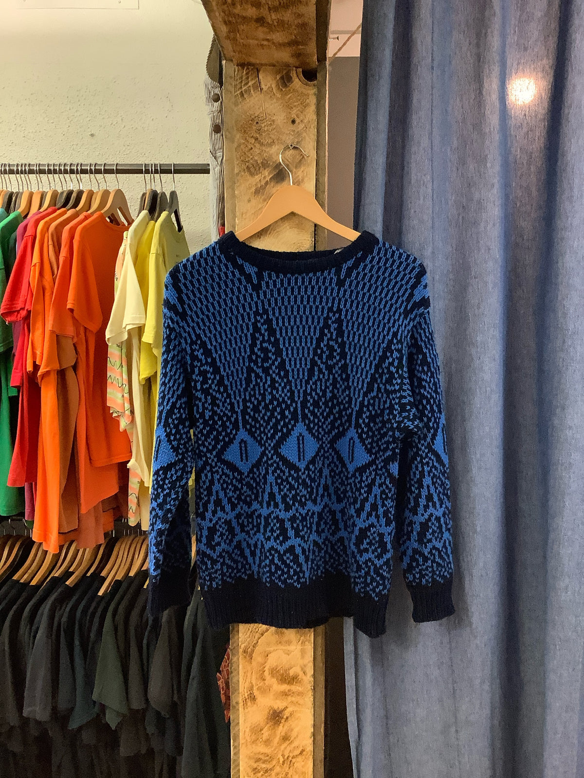 Vintage blue/black patterned knit sweater - XL