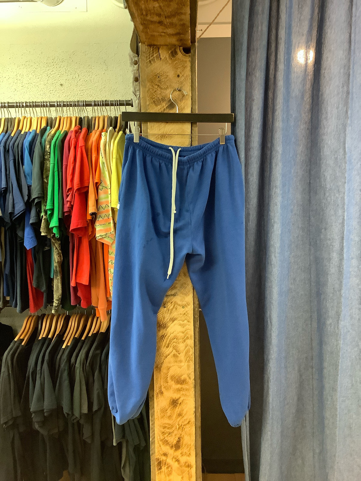 Vintage toronto Maple leafs blue sweatpants - 32