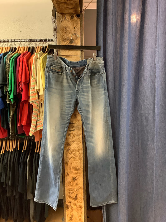 Vintage diesel washed light blue denim jeans - 32