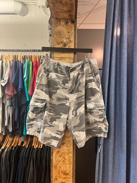 Vintage faded glory camouflage grey cargo shorts - 36