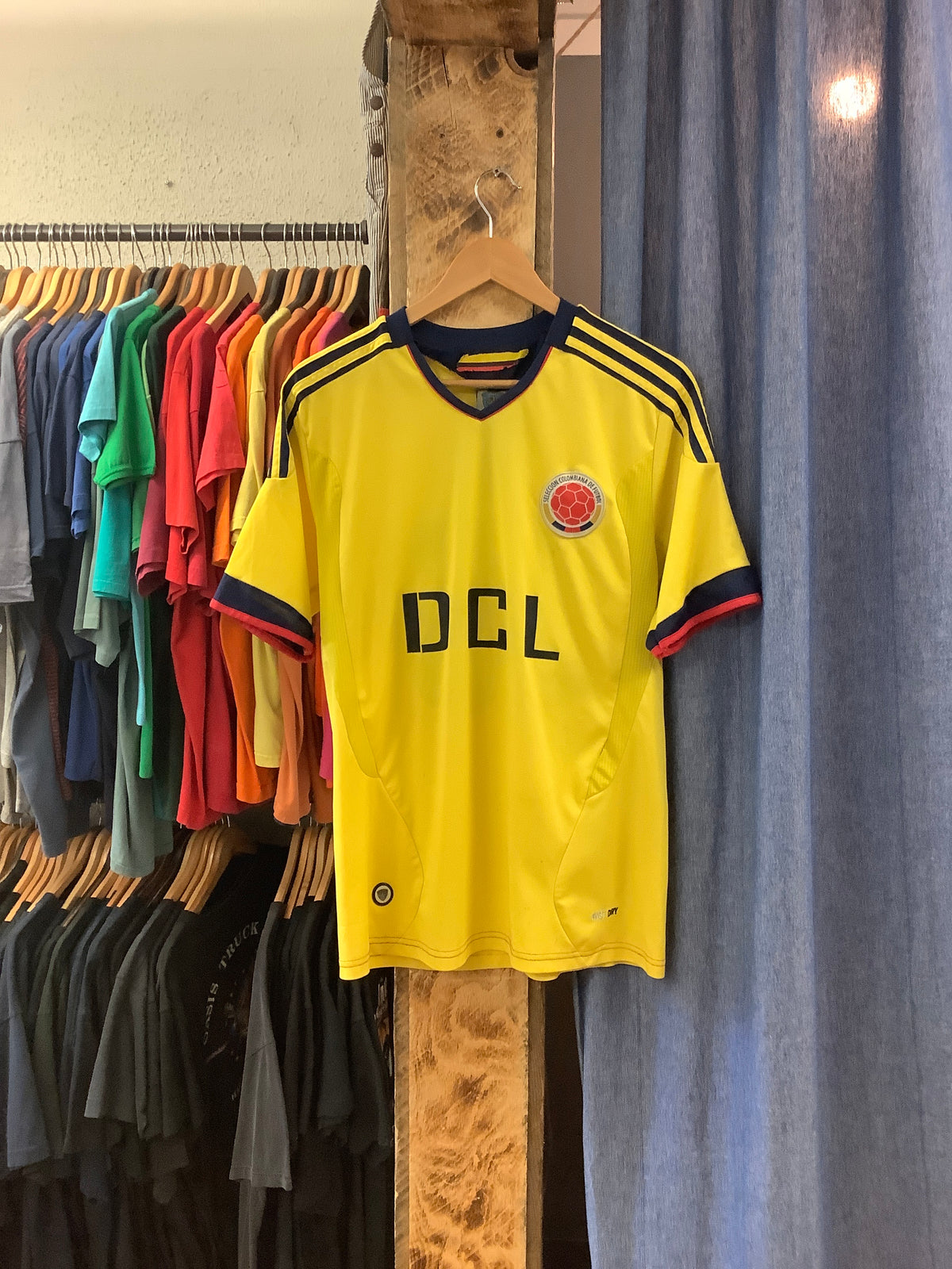 Colombia Yellow Soccer Jersey - L