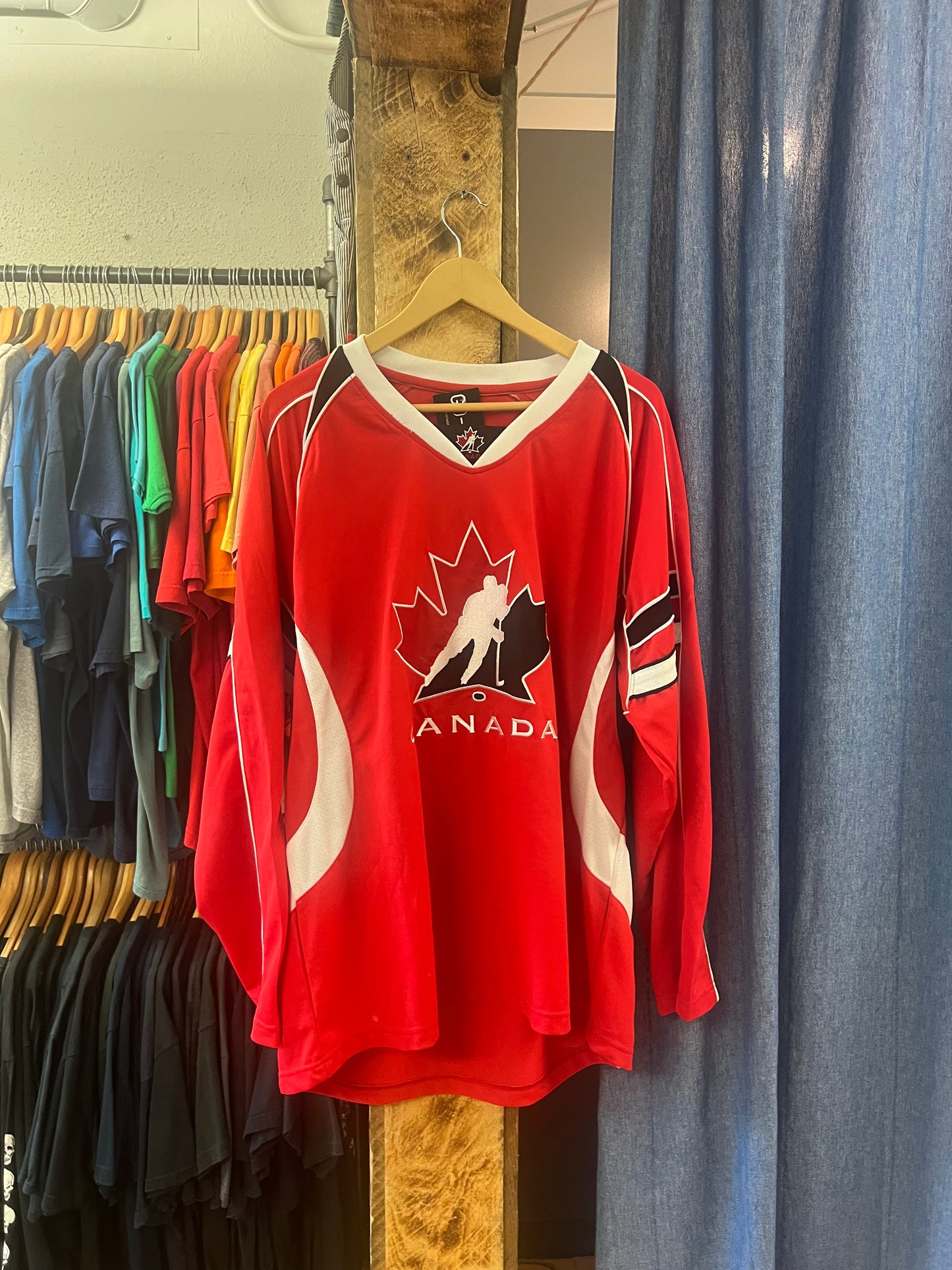 Vintage Canada red hockey jersey - XL