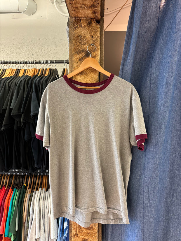 Vintage 90’s Naturals Ringer Grey T-shirt - L